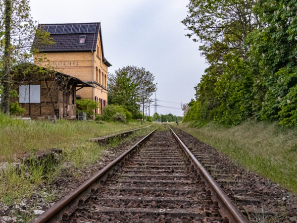 FREIRAUM KUNST UND KULTURBAHNHOF TANNEPÖLS